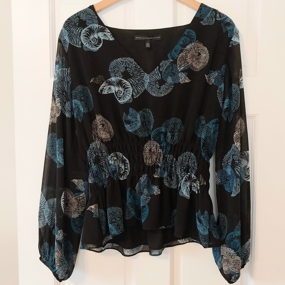 White House Black Market Long Sleeve Smocked Waist Patterned Women's Top